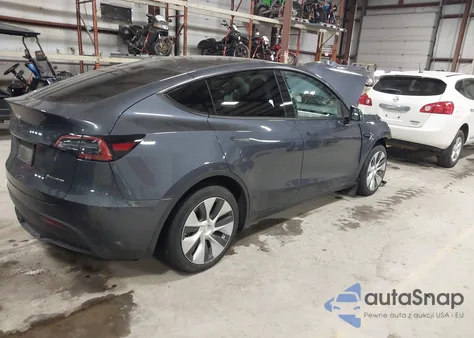 2023 Tesla Model Y from USA, damaged, VIN 7SAYGAEE3PF690592